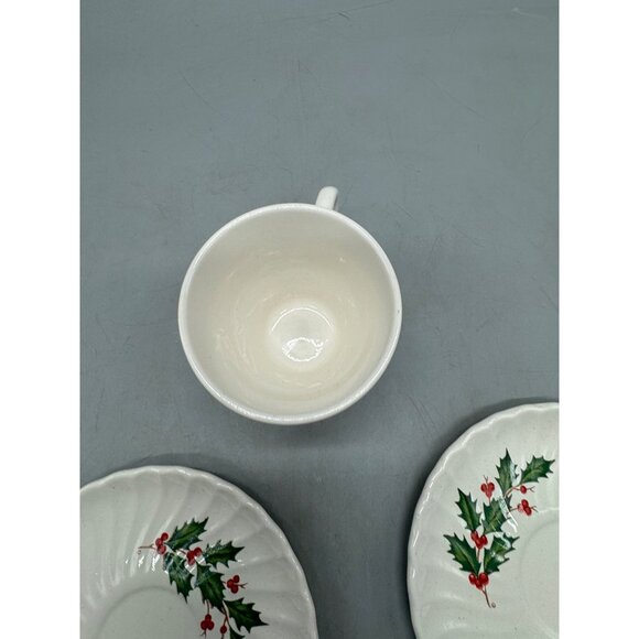 Vintage Christmas Holly berry Cup & 2 Saucer Set - Ceramic Tableware READ - Picture 9 of 12